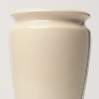 Cornet Vase, Raffia