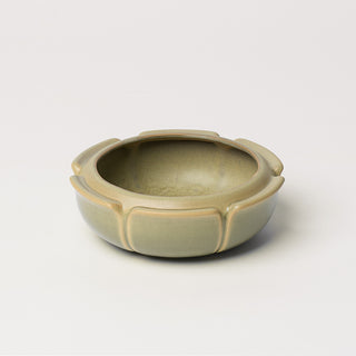 Large Flower Dish, Thyme