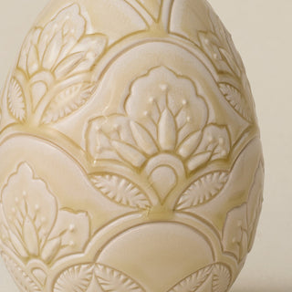 Close-up details of the ceramic handcrafted egg.