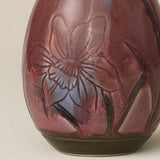 Close-up details of the ceramic handcrafted egg.