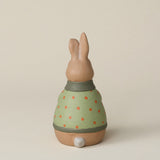 Back of the bunny with a delicate, hand-carved tail.