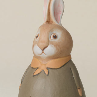 Close-up details of the one-of-a-kind bunny.