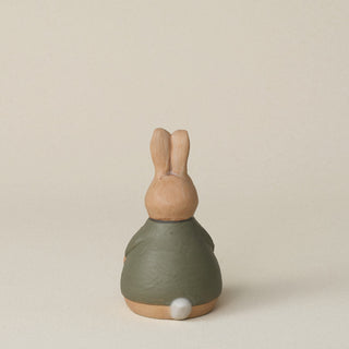 Back of the bunny with a delicate, hand-carved tail.