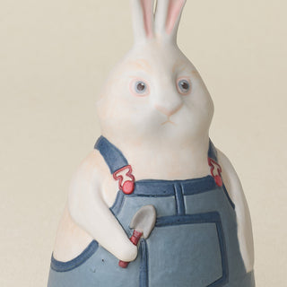 Close-up details of the one-of-a-kind bunny.