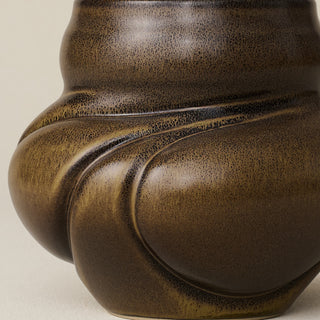 Close-up details of the one-of-a-kind vase.