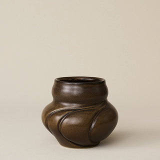 Close-up details of the one-of-a-kind vase.