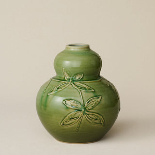 Close-up details of the one-of-a-kind vase.