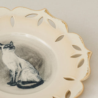 Close-up details of the one-of-a-kind plate.