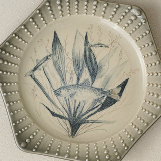 Close-up details of the one-of-a-kind plate.