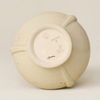 Close-up details of the one-of-a-kind vase.