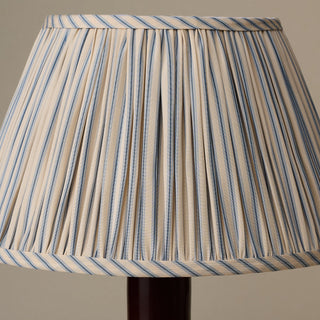 Lamp No. 25